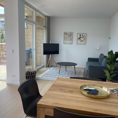 Nybygget Hus I Svaneke Taet Pa Klipper, Skov Og Hav Exteriör bild